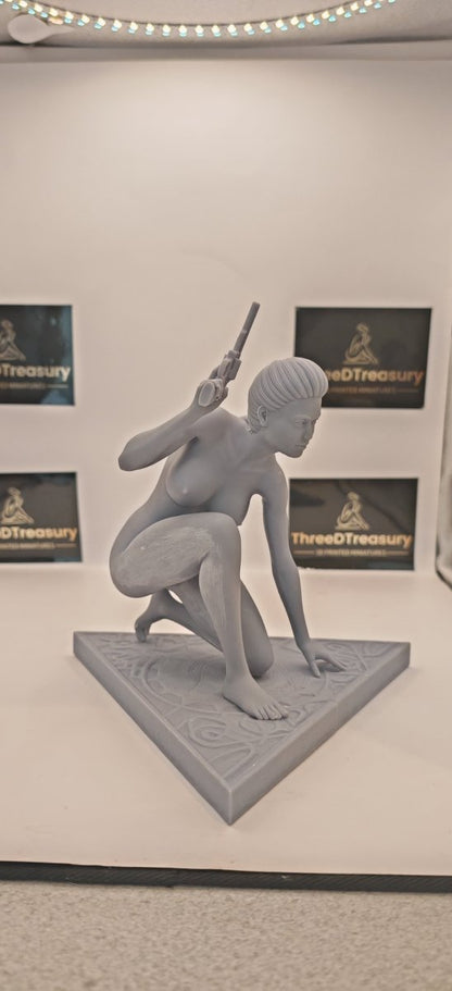 NSFW Resin Miniature Lara Croft NSFW 3D Printed Figurine Fanart Unpainted Miniature Collectibles